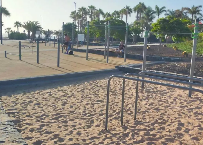 Alcala Seaside Apartment, Two Rooms, Private Parking
