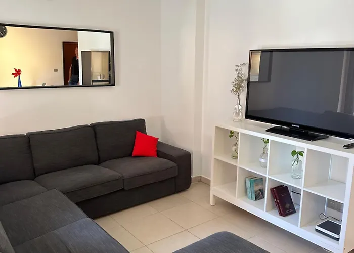 Alcala Seaside Apartment, Two Rooms, Private Parking