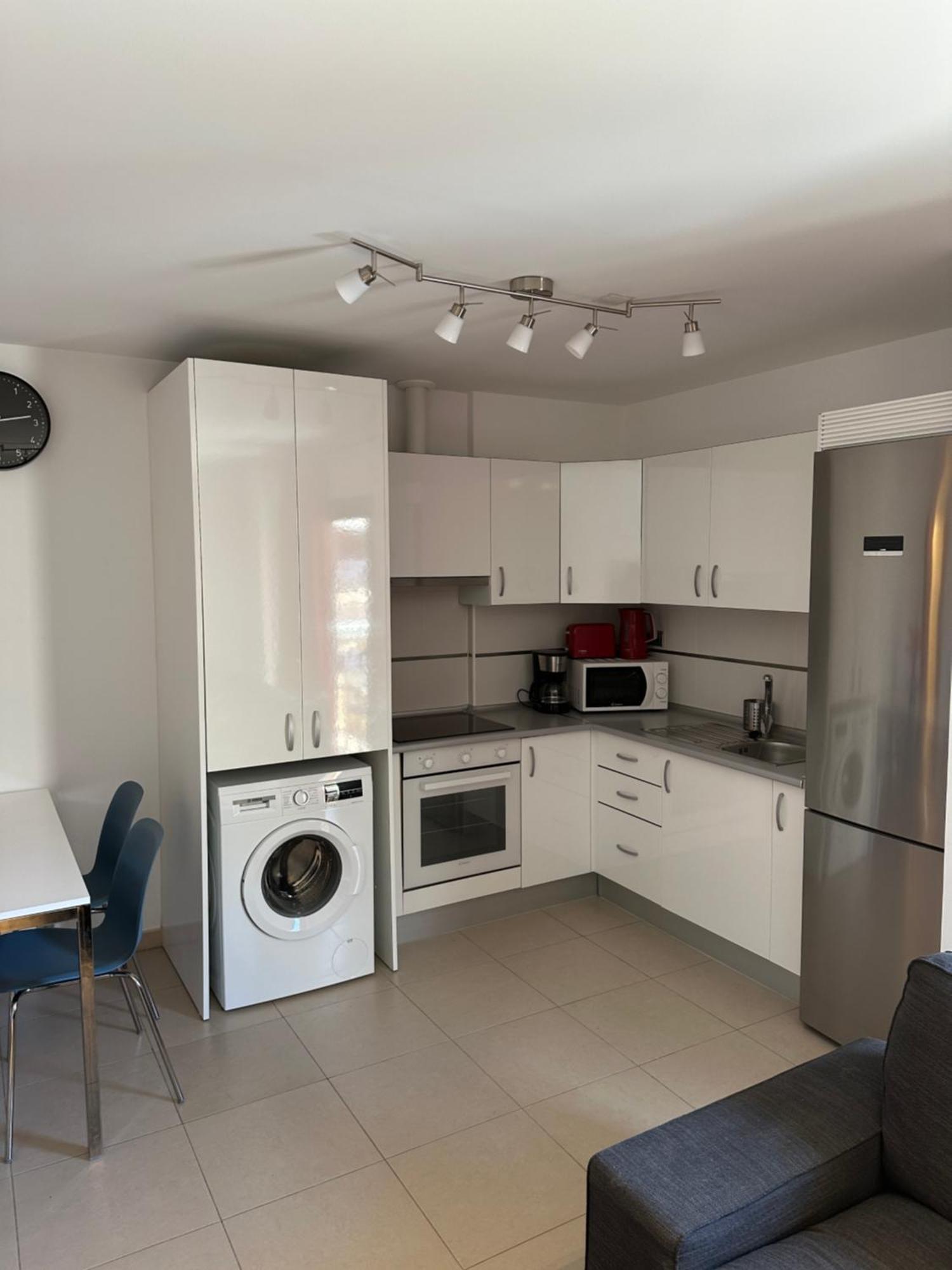 Seaside Apartment, Two Rooms, Private Parking * Alcalá la Real