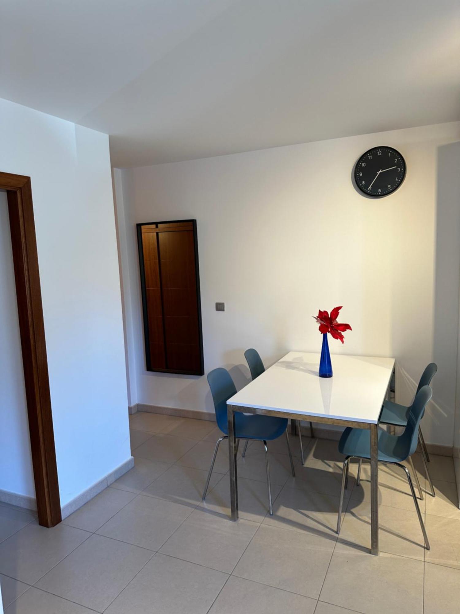 Apartment Seaside Apartment, Two Rooms, Private Parking *